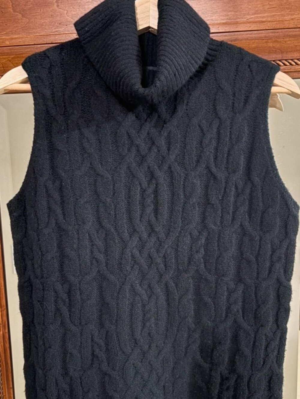 Talbots Black Cable Knit Turtleneck Sweater Vest Women’s S Sleeveless